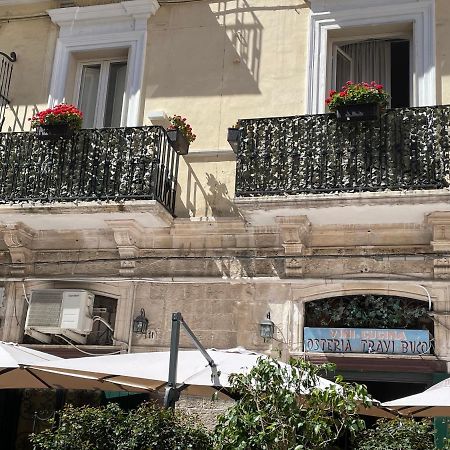 Hotel Palazzo Le Travi à Bari Extérieur photo