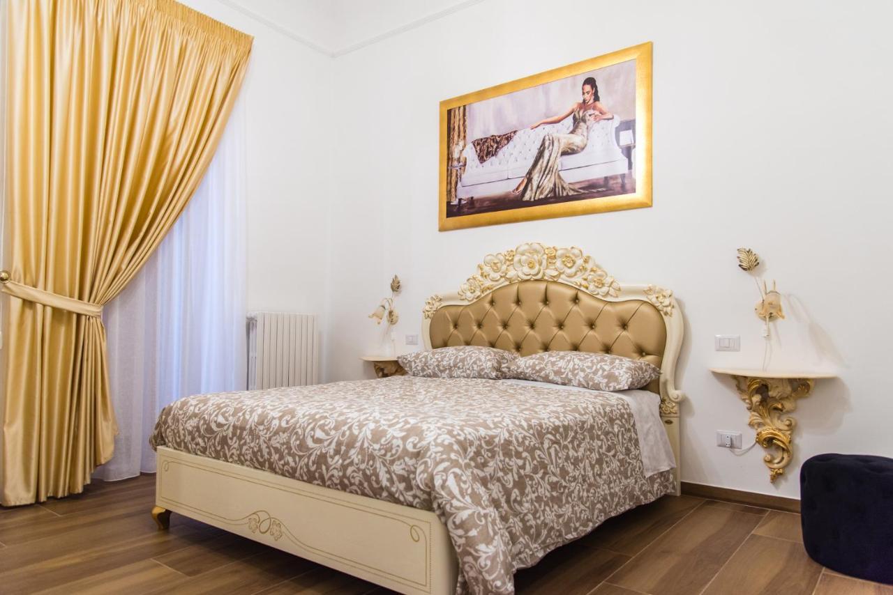 Hotel Palazzo Le Travi à Bari Extérieur photo