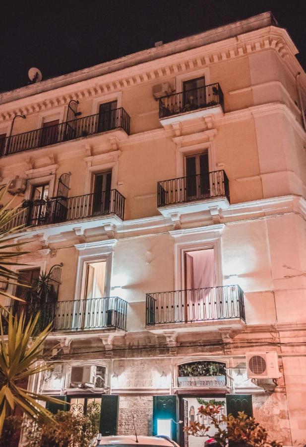 Hotel Palazzo Le Travi à Bari Extérieur photo