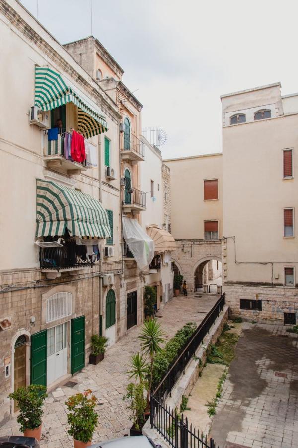 Hotel Palazzo Le Travi à Bari Extérieur photo