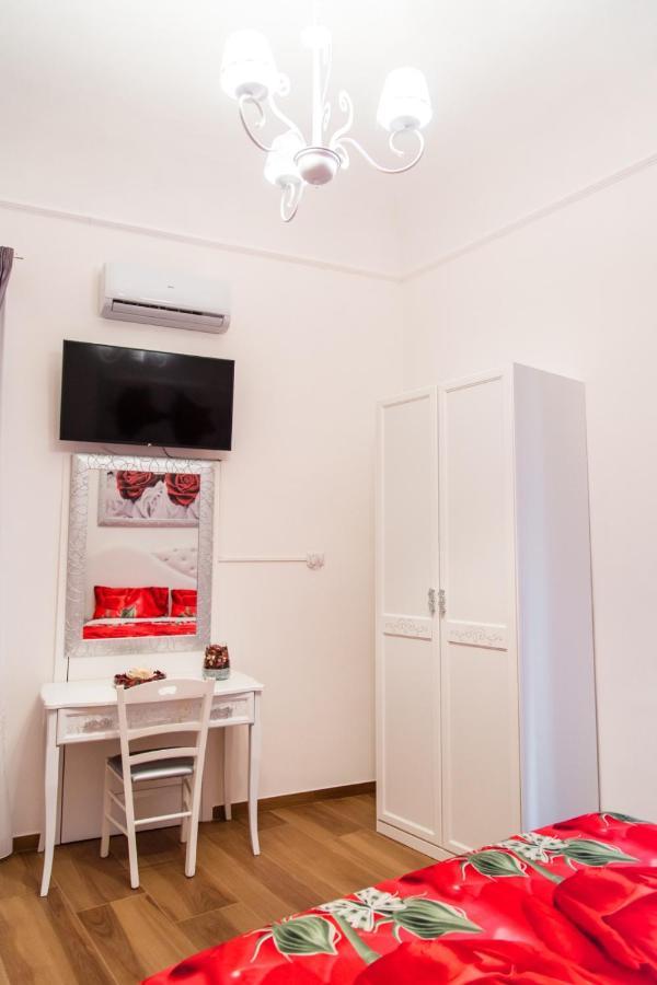 Hotel Palazzo Le Travi à Bari Extérieur photo